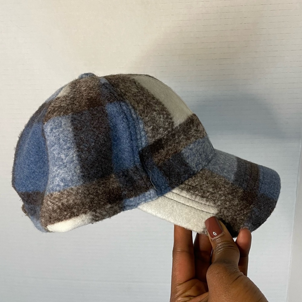 Primark Plaid Blue and Brown Cap/ Hate one size wool like fabric